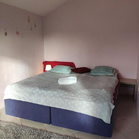 Popularna Guest Home Varsovia Exterior foto