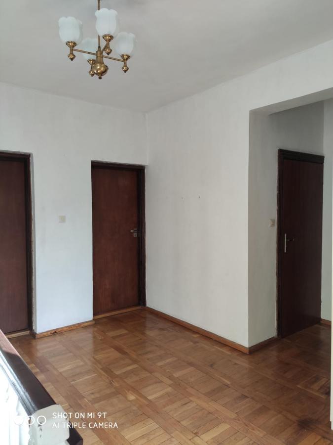 Popularna Guest Home Varsovia Exterior foto
